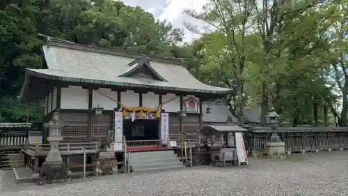 闘鶏神社の本殿・本堂