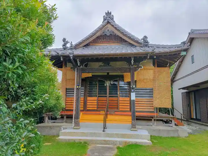 威宝院の本殿・本堂