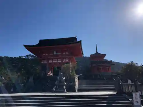 清水寺の山門