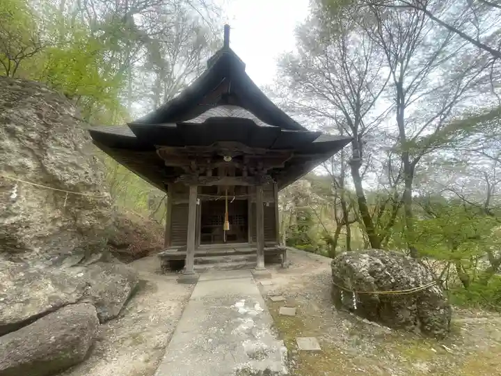 駒形嶽駒弓神社(長野県)