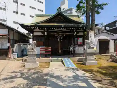 柳原天神社の{uncategorized: "未分類", other: "その他", undefined: "問題あり", building: "その他建物", grave: "お墓", sacred_gate: "鳥居", guardian: "狛犬", statue: "像", buddha: "仏像", history: "歴史", nature: "自然", garden: "庭園", animal: "動物", pagoda: "塔", temizu: "手水舎", mountain_gate: "山門・神門", sanctuary: "本殿・本堂", subordinate: "末社・摂社", art: "芸術", scenery: "景色", jizo: "地蔵", ema: "絵馬", goshuin: "御朱印", omikuji: "おみくじ", items: "授与品その他", amulet: "お守り", goshuincho: "御朱印帳", eats: "食事", festival: "お祭り", votive_dance: "神楽", shichigosan: "七五三参", wedding: "結婚式", experience: "体験その他", initially: "初詣", around: "周辺", anti_infection: "感染症対策"}