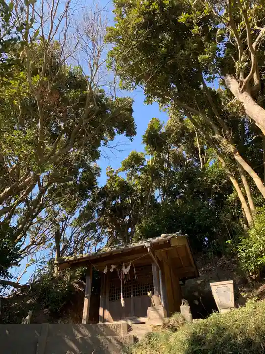 高廉神社の本殿・本堂