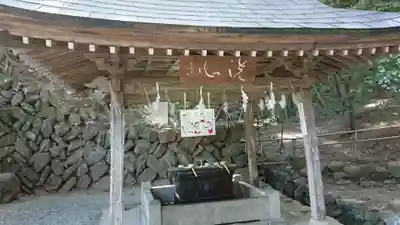 宝登山神社の手水舎