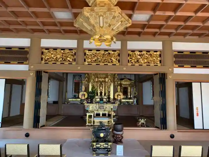 小山御坊照願寺の本殿・本堂