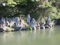 珊瑚寺の像