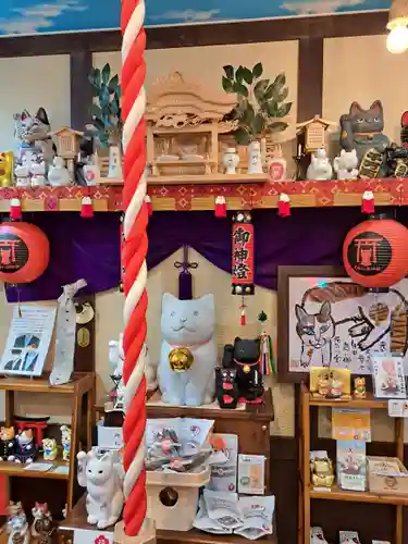 長崎尾曲がり猫神社の本殿・本堂