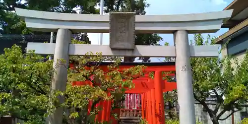 難波熊野神社の鳥居