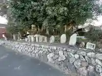 満賀里神社の{uncategorized: "未分類", other: "その他", undefined: "問題あり", building: "その他建物", grave: "お墓", sacred_gate: "鳥居", guardian: "狛犬", statue: "像", buddha: "仏像", history: "歴史", nature: "自然", garden: "庭園", animal: "動物", pagoda: "塔", temizu: "手水舎", mountain_gate: "山門・神門", sanctuary: "本殿・本堂", subordinate: "末社・摂社", art: "芸術", scenery: "景色", jizo: "地蔵", ema: "絵馬", goshuin: "御朱印", omikuji: "おみくじ", items: "授与品その他", amulet: "お守り", goshuincho: "御朱印帳", eats: "食事", festival: "お祭り", votive_dance: "神楽", shichigosan: "七五三参", wedding: "結婚式", experience: "体験その他", initially: "初詣", around: "周辺", anti_infection: "感染症対策"}