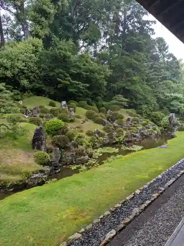 龍潭寺の庭園