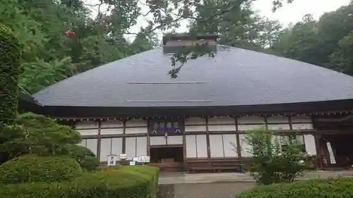 安楽寺の本殿・本堂