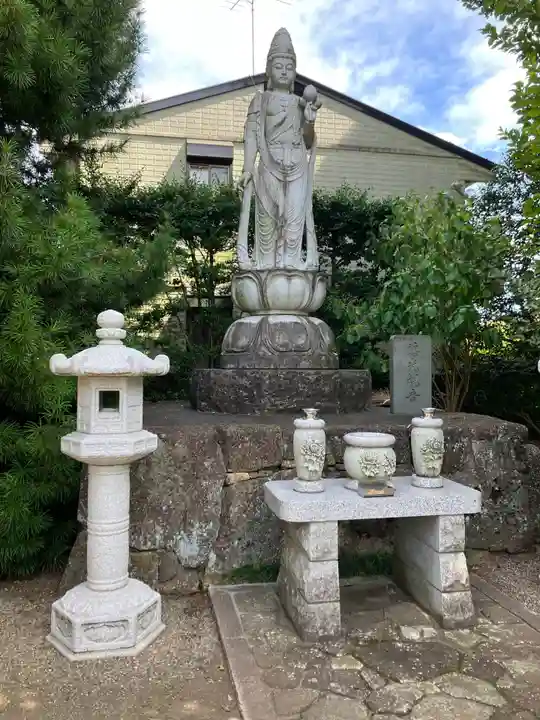 流泉寺(東京都)