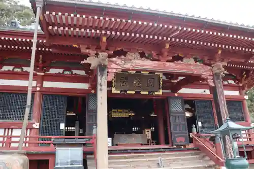 那古寺の本殿・本堂