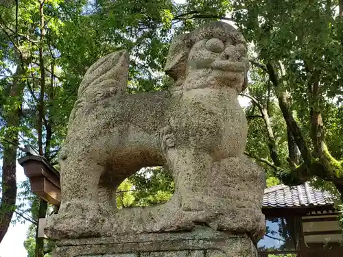 多太神社の狛犬