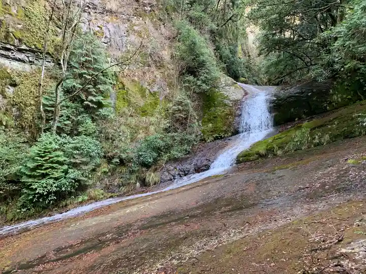 室生龍穴神社の周辺