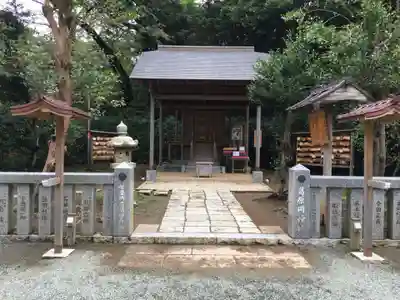 葛原岡神社の本殿・本堂