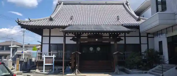 吉祥寺の{uncategorized: "未分類", other: "その他", undefined: "問題あり", building: "その他建物", grave: "お墓", sacred_gate: "鳥居", guardian: "狛犬", statue: "像", buddha: "仏像", history: "歴史", nature: "自然", garden: "庭園", animal: "動物", pagoda: "塔", temizu: "手水舎", mountain_gate: "山門・神門", sanctuary: "本殿・本堂", subordinate: "末社・摂社", art: "芸術", scenery: "景色", jizo: "地蔵", ema: "絵馬", goshuin: "御朱印", omikuji: "おみくじ", items: "授与品その他", amulet: "お守り", goshuincho: "御朱印帳", eats: "食事", festival: "お祭り", votive_dance: "神楽", shichigosan: "七五三参", wedding: "結婚式", experience: "体験その他", initially: "初詣", around: "周辺", anti_infection: "感染症対策"}