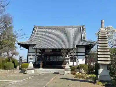 長明寺の{uncategorized: "未分類", other: "その他", undefined: "問題あり", building: "その他建物", grave: "お墓", sacred_gate: "鳥居", guardian: "狛犬", statue: "像", buddha: "仏像", history: "歴史", nature: "自然", garden: "庭園", animal: "動物", pagoda: "塔", temizu: "手水舎", mountain_gate: "山門・神門", sanctuary: "本殿・本堂", subordinate: "末社・摂社", art: "芸術", scenery: "景色", jizo: "地蔵", ema: "絵馬", goshuin: "御朱印", omikuji: "おみくじ", items: "授与品その他", amulet: "お守り", goshuincho: "御朱印帳", eats: "食事", festival: "お祭り", votive_dance: "神楽", shichigosan: "七五三参", wedding: "結婚式", experience: "体験その他", initially: "初詣", around: "周辺", anti_infection: "感染症対策"}