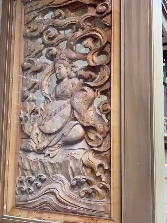 神場山神社の芸術