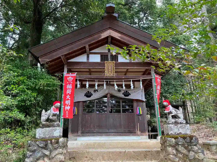 小鹿神社の末社・摂社