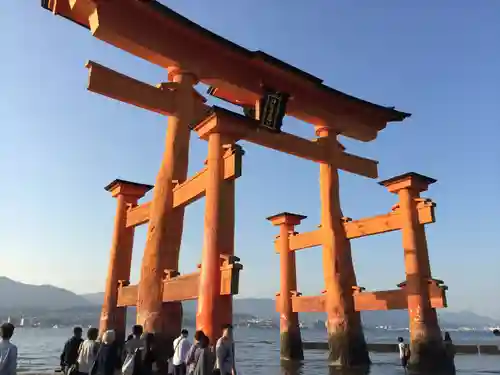 厳島神社(広島県)