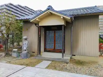 自性院の末社・摂社