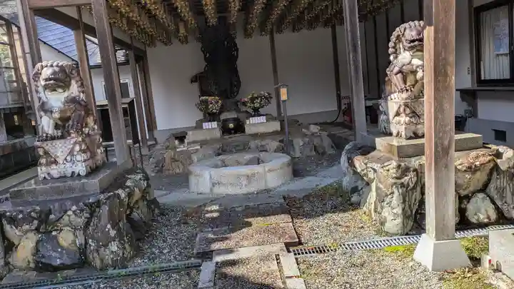 飯室谷不動堂 長寿院(滋賀県)