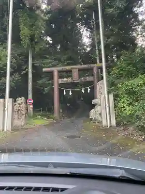 軍刀利神社元社(山梨県)