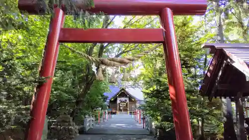 比布神社の鳥居
