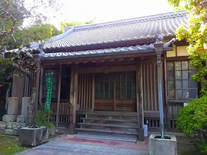 宗真寺の本殿・本堂