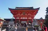 伏見稲荷大社の山門・神門