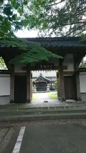 大林寺の山門