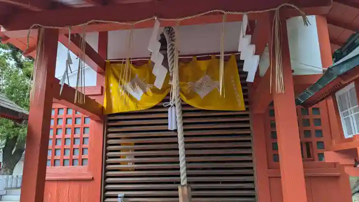 今益稲荷神社の本殿・本堂