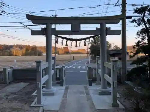 八幡神社の鳥居