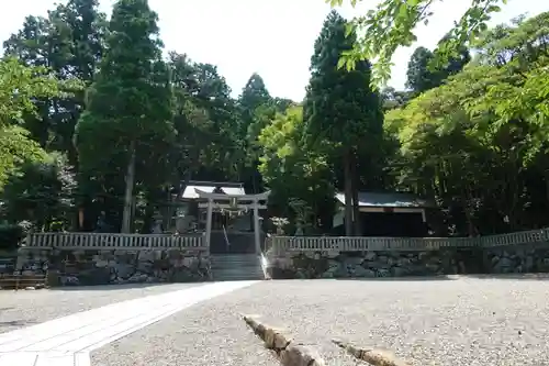 佐伎治神社の建物その他