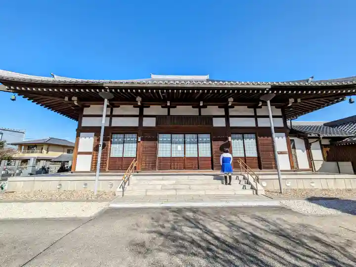 西用寺の本殿・本堂