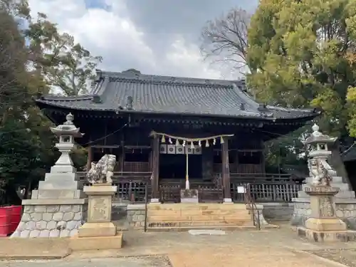 豊川進雄神社の本殿