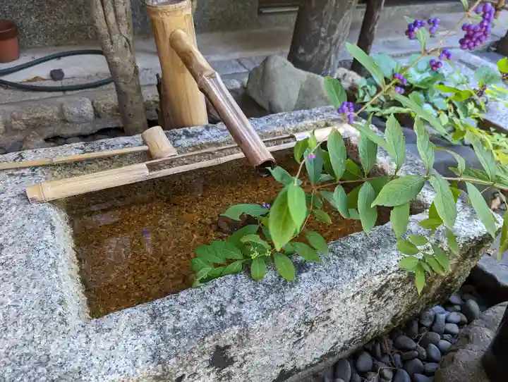 祐正寺の手水舎