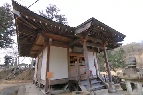 滝見不動堂の本殿・本堂