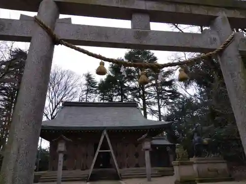 高岡市護国神社の鳥居