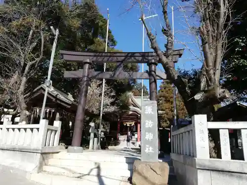 柏諏訪神社の鳥居