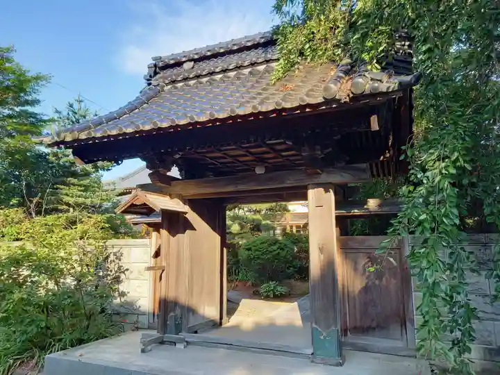顕性院の山門・神門