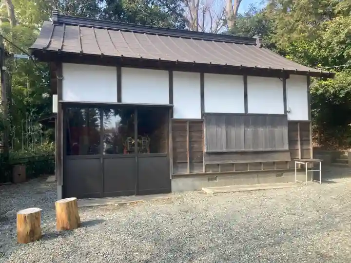 白旗神社(平戸白旗神社)の{uncategorized: "未分類", other: "その他", undefined: "問題あり", building: "その他建物", grave: "お墓", sacred_gate: "鳥居", guardian: "狛犬", statue: "像", buddha: "仏像", history: "歴史", nature: "自然", garden: "庭園", animal: "動物", pagoda: "塔", temizu: "手水舎", mountain_gate: "山門・神門", sanctuary: "本殿・本堂", subordinate: "末社・摂社", art: "芸術", scenery: "景色", jizo: "地蔵", ema: "絵馬", goshuin: "御朱印", omikuji: "おみくじ", items: "授与品その他", amulet: "お守り", goshuincho: "御朱印帳", eats: "食事", festival: "お祭り", votive_dance: "神楽", shichigosan: "七五三参", wedding: "結婚式", experience: "体験その他", initially: "初詣", around: "周辺", anti_infection: "感染症対策"}