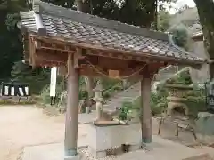 白山神社の手水