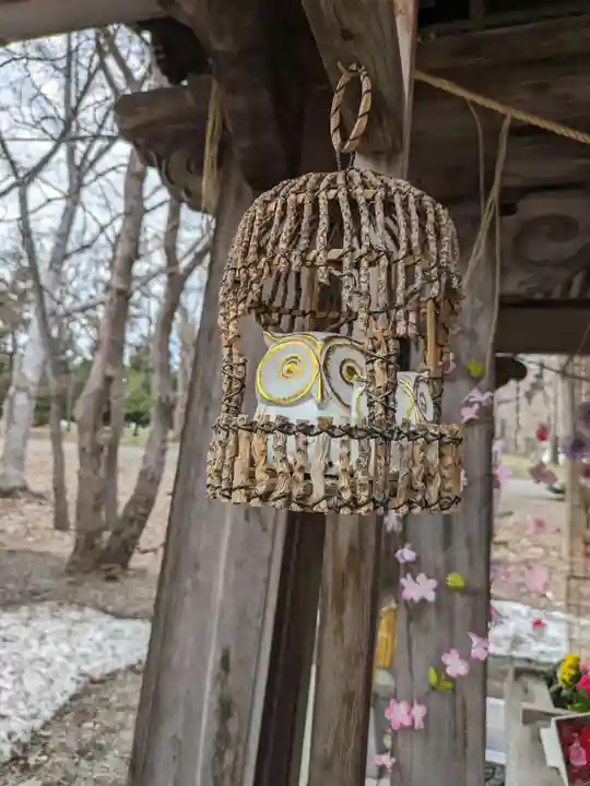 彌彦神社 (伊夜日子神社)の像