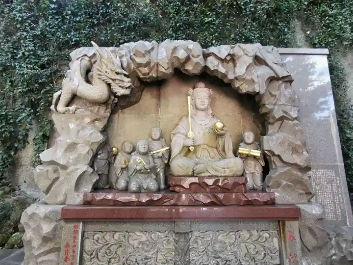 江島神社の仏像