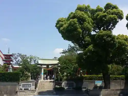 綱敷天満宮の庭園