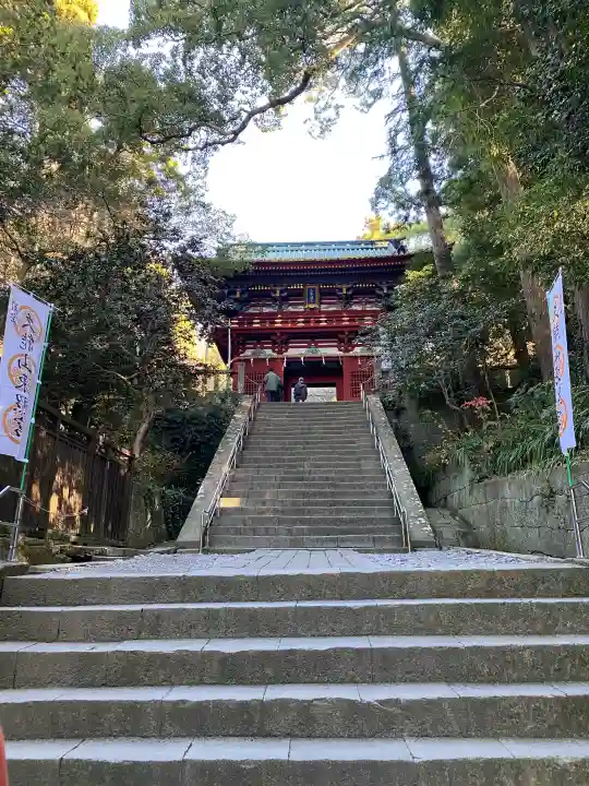 久能山東照宮の{uncategorized: "未分類", other: "その他", undefined: "問題あり", building: "その他建物", grave: "お墓", sacred_gate: "鳥居", guardian: "狛犬", statue: "像", buddha: "仏像", history: "歴史", nature: "自然", garden: "庭園", animal: "動物", pagoda: "塔", temizu: "手水舎", mountain_gate: "山門・神門", sanctuary: "本殿・本堂", subordinate: "末社・摂社", art: "芸術", scenery: "景色", jizo: "地蔵", ema: "絵馬", goshuin: "御朱印", omikuji: "おみくじ", items: "授与品その他", amulet: "お守り", goshuincho: "御朱印帳", eats: "食事", festival: "お祭り", votive_dance: "神楽", shichigosan: "七五三参", wedding: "結婚式", experience: "体験その他", initially: "初詣", around: "周辺", anti_infection: "感染症対策"}