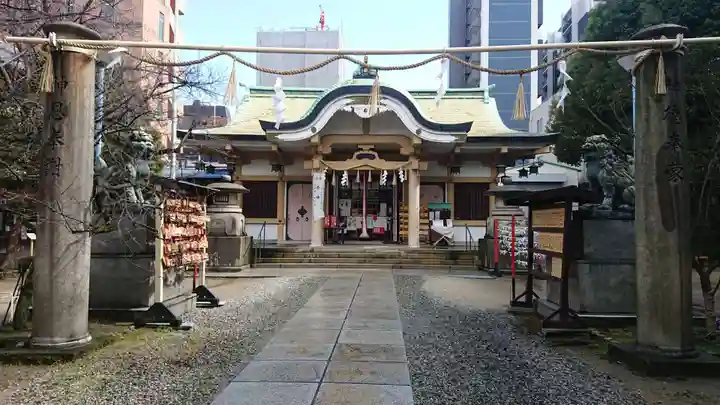 綱敷天神社の本殿・本堂