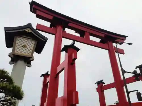 彌彦神社の鳥居