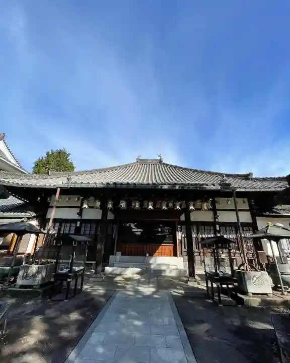 八事山 興正寺の本殿・本堂